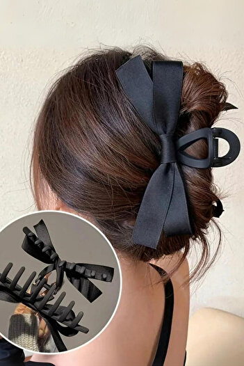 PREGIO Women's Black Bow-Tailed Latch Buckle