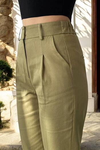 Ravencia Women's High Waist Pleated Khaki Trousers