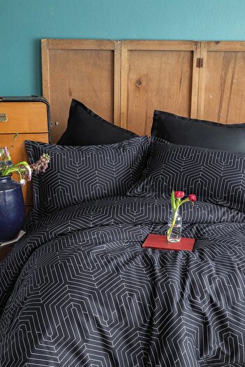 İssimo Home Strada Black 210 Tc (83 Tel) Cotton Satin Duvet Cover Set Family Set