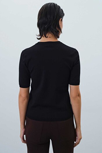 Mısırlı Women's Black Knitwear Sweater - Short Sleeve and Slim Fit