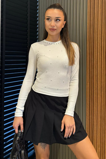 GÜLSELİ White Women's Jewelled Pearl Self Patterned Blouse