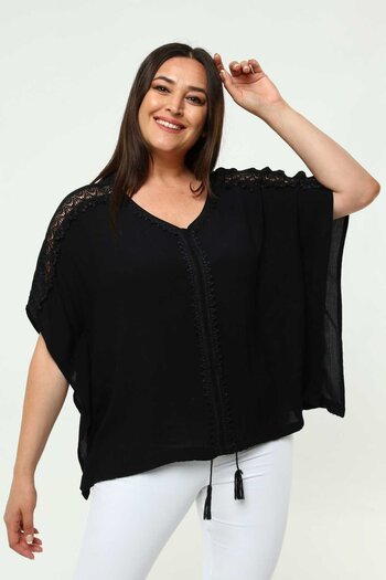 Zer Otantik V-Neck Lace Detailed Plus Size Blouse Black