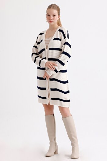 MD trend Women's Buttoned Self Patterned Long Oversize Striped Knitwear Cardigan