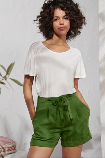 Tchibo Women Modern Fit Plain Basic Shorts, Green
