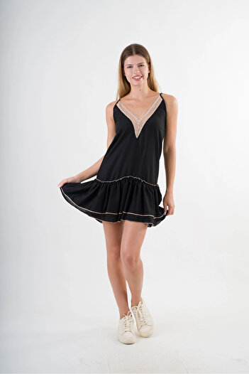 hazelin Black V-Neck Rope Strap Guipure Detailed Pleated Skirt Dress Hzl24S-Yy244