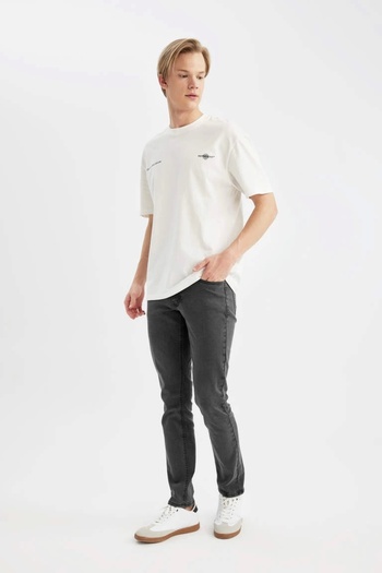 DeFacto C1779 Pedro Narrow Fit Narrow Leg Jean Trousers