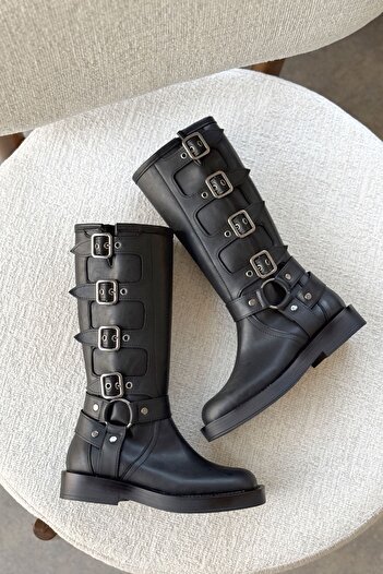 MODAADAM Buckle and Flat Sole Women's Boots - Black Leather