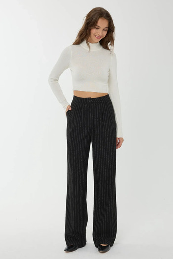 Hiccup Slim Fit Half Sleeve Open Short Sweater