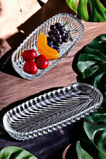 Fİ HOME 2-Piece Mini Glass Boat Plate Fish Back Patterned Presentation Holder 13.8X5.8Cm