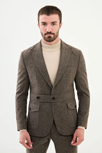 Mcr Suit Collared Swallow Set