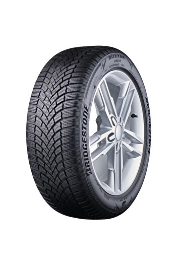 Bridgestone 185/60R15 84T M+S SFM BLIZZAK LM005 OTO KIŞ LASTİĞİ (ÜRETİM YILI:2024)