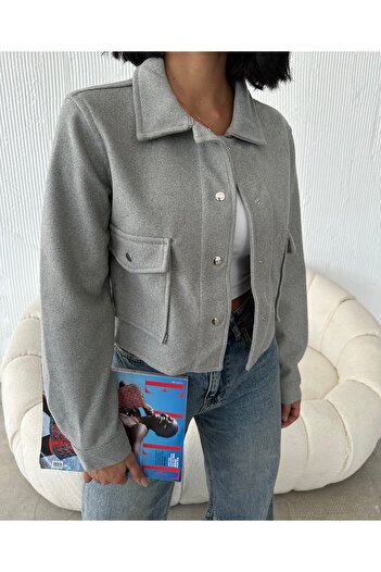 LOISY Women's Large Pocket Long Sleeve Snap Detailed Stamp Jacket