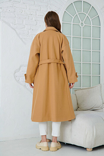 WOMAN VISION Μακρυμάνικο παλτό Midi Camel με διπλό στήθος γιακά και ζώνη - με επένδυση από τους ώμους 9001