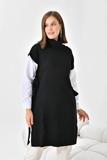 FTZ WOMEN Black Shirt Sleeve Tunic - Women's 21-6059