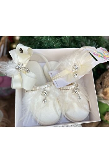 QUEEN AKSESUAR Feather and Jewelled Bandana with Brooch - Women's Bridal Birth Maternity Crown Slippers Set, White