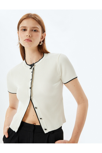 Koton Round Neck and Color Contrast Detailed Short Sleeve Knitwear Cardigan