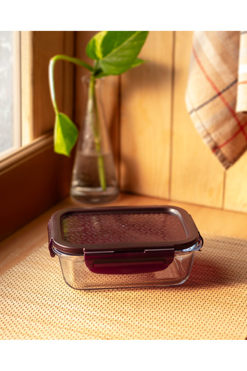 Madame Coco Modena Rectangular Borosilicate Glass Storage Container with Lid - 650ML