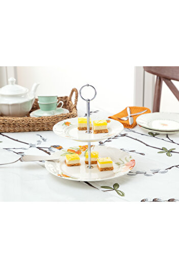 Madame Coco Needle Patterned 2 Tier Cake Stand