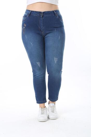 EYLÜLXXL Large Size Flexible Jeans - Pocket Embroidery Detail