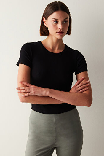 Penti Black Crew Neck Slim Fit T-Shirt