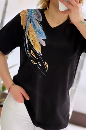 Bİ.GİYSEN Black V-Neck Embroidered Cotton Women's Blouse - Shoulder Leaf Embroidered