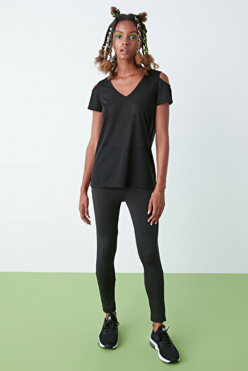 Penti Bu4u Shoulder Detailed T-Shirt