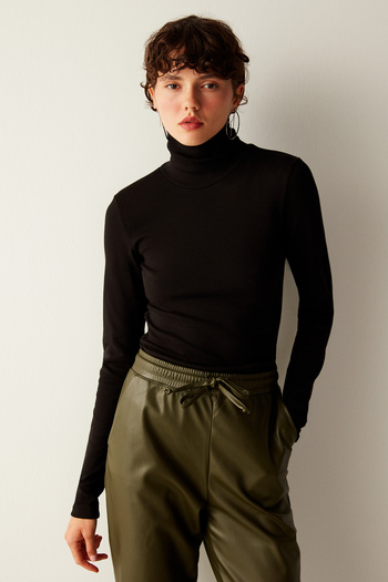 Penti High Collar Long Sleeve Black Basic Top