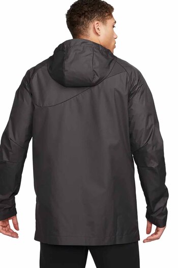Nike Men's Raincoat