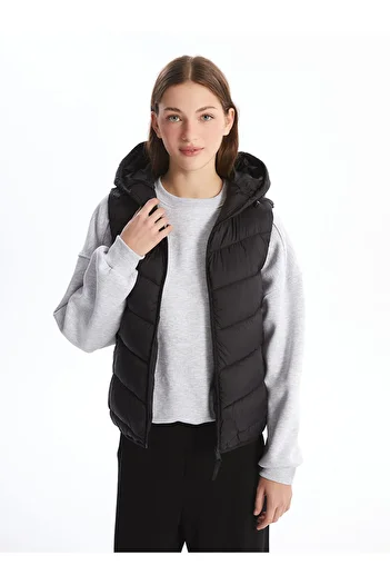 LC Waikiki Lw - Women's Hooded Plain Puffer Vest