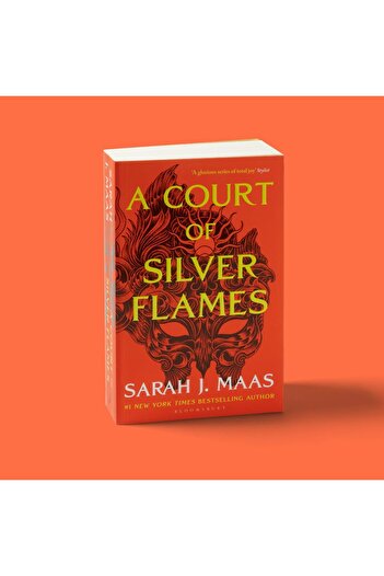 Penguin Books A Court of Silver Flames - Sarah J. Maas