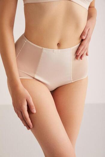 Kom Bianca High Waist Panties New Season (1 Piece Economical)