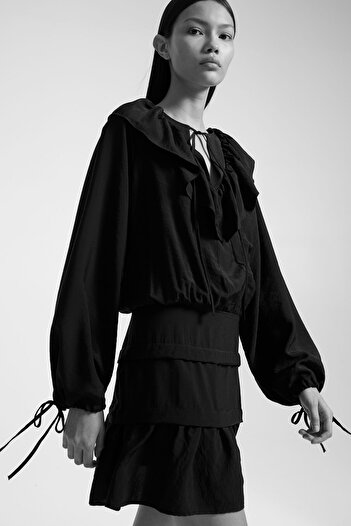 H&M Yakası Fırfırlı Elbise