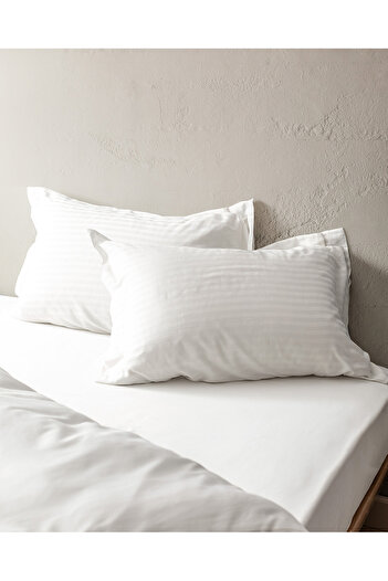 Madame Coco King Size Striped Satin Elicia Duvet Cover Set - Ecru