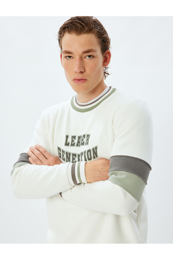 Koton Φούτερ Crew Neck Boxy - Color Block and Slogan Print, Cotton Blended