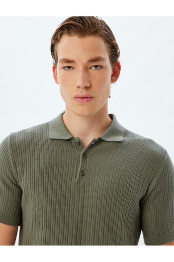 Koton Knitwear T-Shirt - Polo Neck, Basic Short Sleeve Textured Cotton