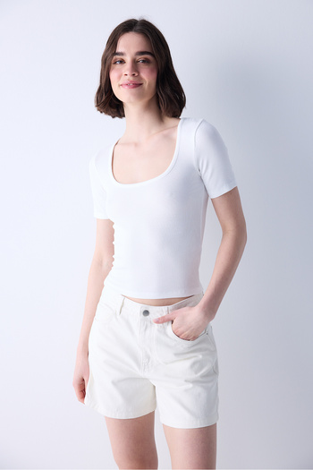 Penti White Shaped Athlete