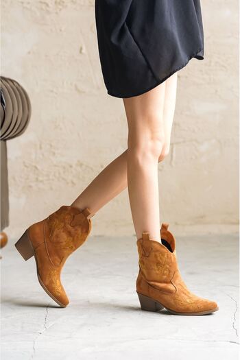 MODAADAM Γυναικείες καουμπόικες μπότες Sidney Embroidered - Tan Suede