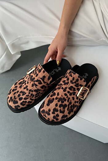 Mupa Shoes Tan Leopard Patterned Women's Slippers