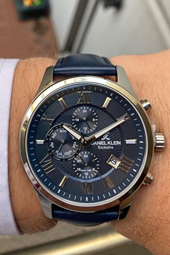 Daniel Klein New Model Exclusive Active Indicator Sports Stylish Men's Wrist Watch