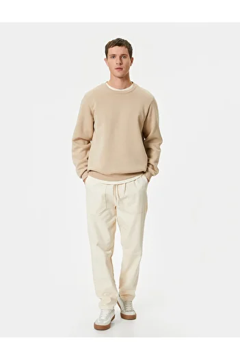 Koton Crew Neck Long Sleeve Raised Sweatshirt - Basic