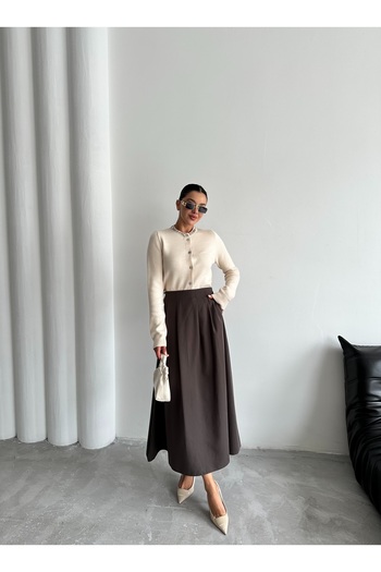 Laluvia Brown Yoda Pleated Long Skirt