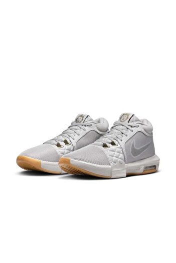 Nike ЛЕБЕДЬ WITNESS VIII FB2239 003 Half Size Large Ми рекомендуємо