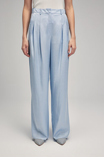 adL Stitching Detailed Trousers