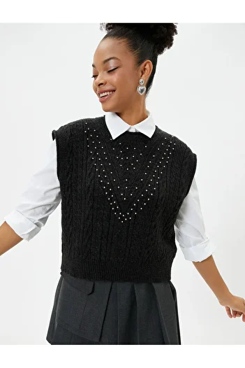 Koton Knitwear Sweater Beaded Sleeveless Round Neck