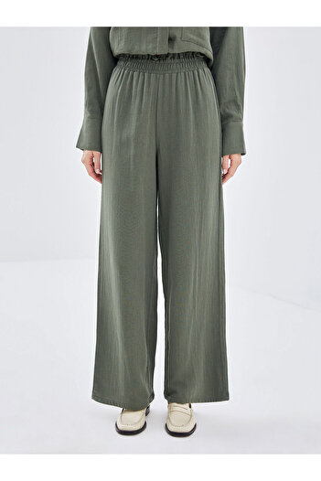 LC Waikiki LCW Elastic Waist Comfortable Fit Women's Trousers