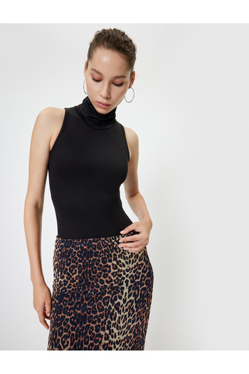 Koton Sleeveless Slim Fit Turtleneck Tank Top