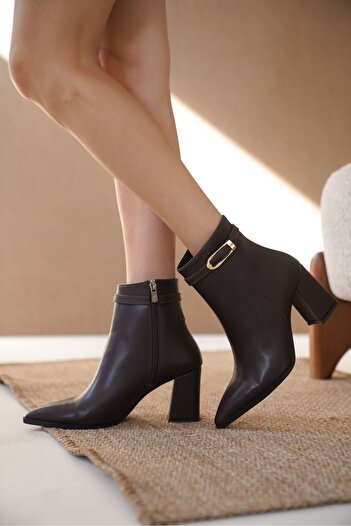 GOFFSHOES Γυναικείες μπότες London με χοντρό τακούνι με αγκράφα - καφέ