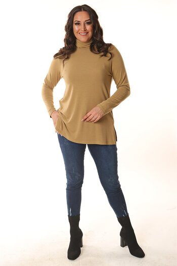 Trend42plus Turtleneck Beige Knitwear