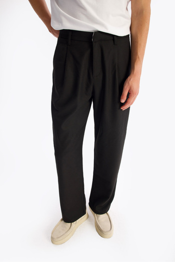 GIESTO Black Pleated Wool Trousers