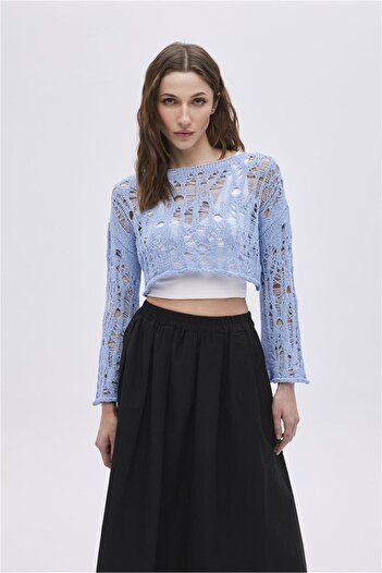 SHERIN Blue Detailed Knitwear Crop